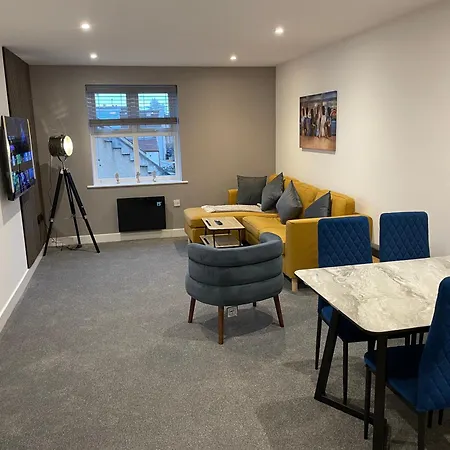 Apartment Modern Newly Refurbished 2 Bed Bristol