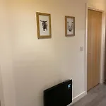 Lejlighed Modern Newly Refurbished 2 Bed 9 Livingstone Mews *
