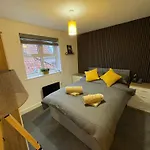 Lejlighed Modern Newly Refurbished 2 Bed 9 Livingstone Mews