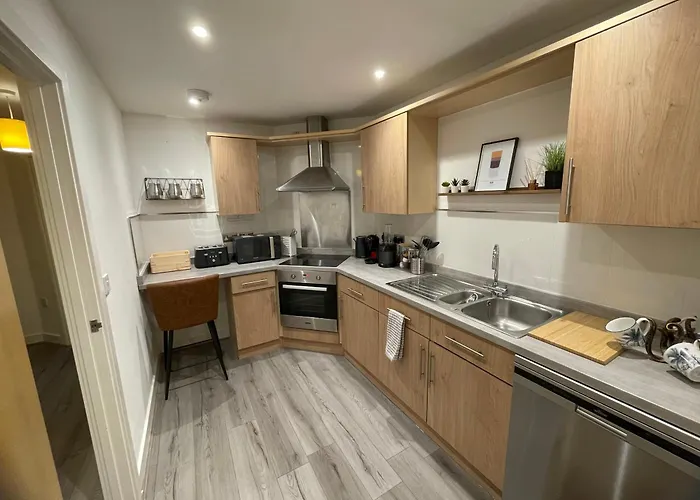 Modern Newly Refurbished 2 Bed 9 Livingstone Mews Daire Bristol